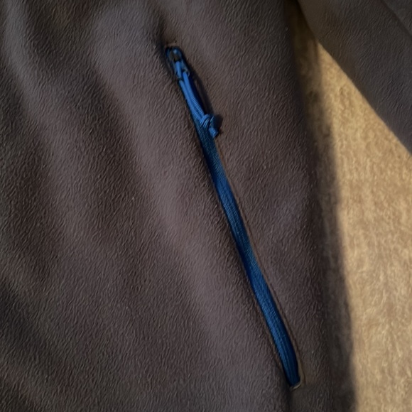 Men’s Gray The North Face Fleece Jacket Size Medium - Picture 3 of 7